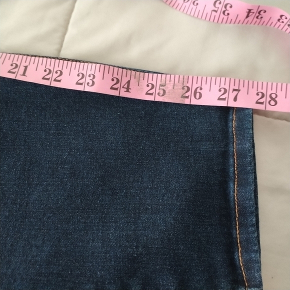 Refuge Dark Wash Straight Leg Jeans 22 - Picture 7 of 12